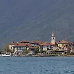 Apartman 2 Bedroom Beautiful In Stresa