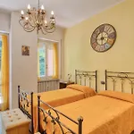 2 Bedroom Beautiful In Apartman Stresa