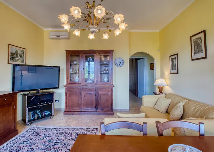 2 Bedroom Beautiful In شقة