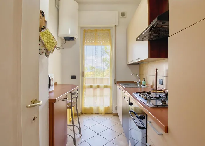 2 Bedroom Beautiful In شقة ستريزا