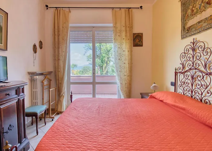 2 Bedroom Beautiful In شقة ستريزا